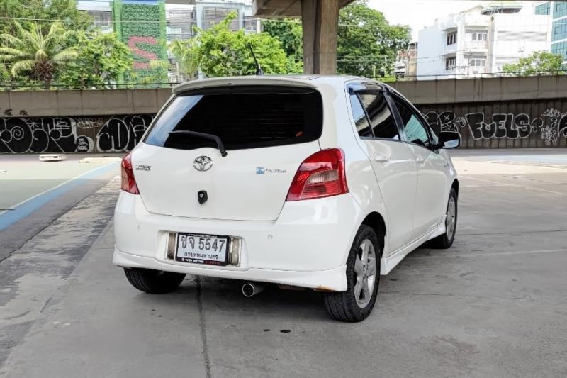 TOYOTA Yaris 2007