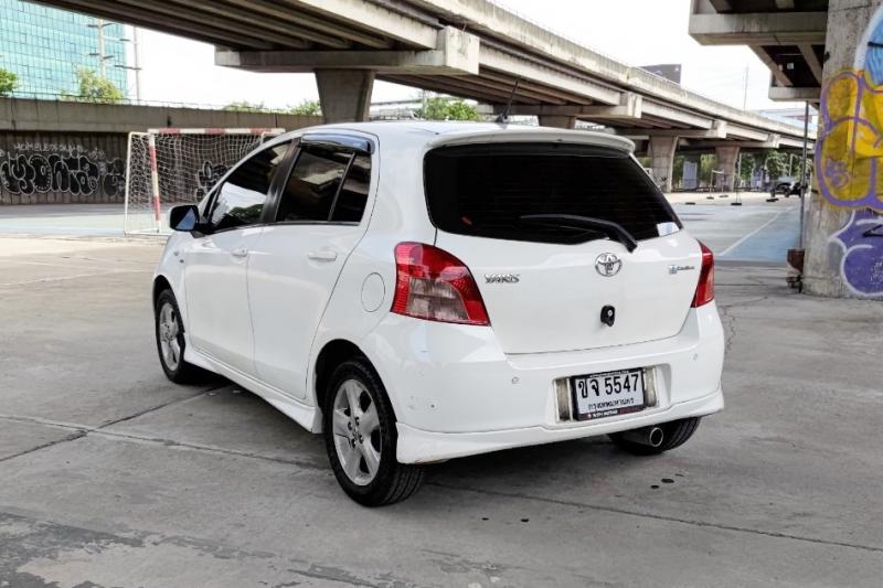 TOYOTA Yaris 2007