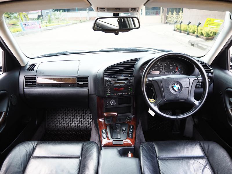 BMW series3 2000