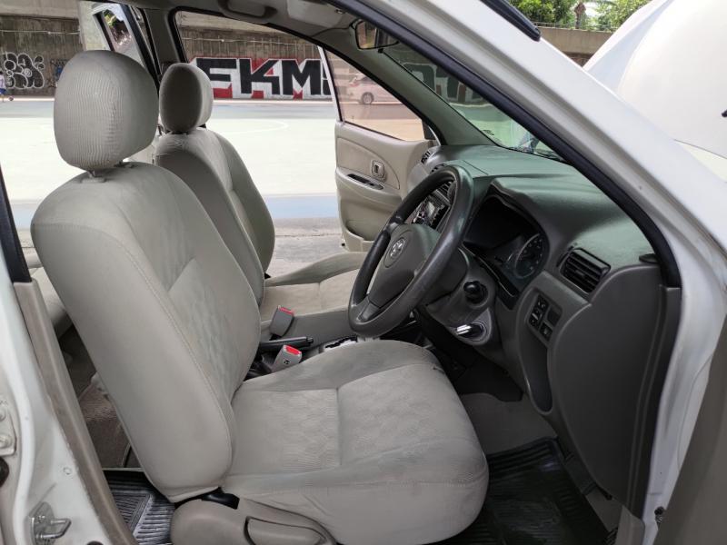 TOYOTA AVANZA 2011