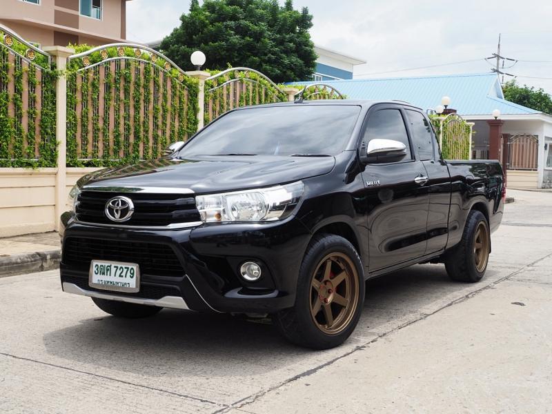 TOYOTA HILUX REVO 2018