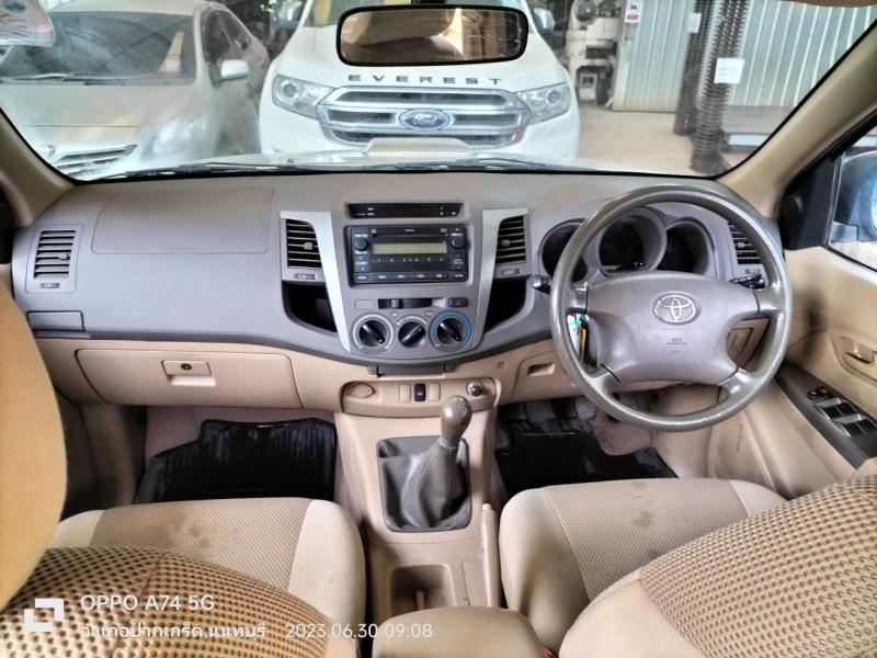 TOYOTA HILUX VIGO 2.5 G 2010