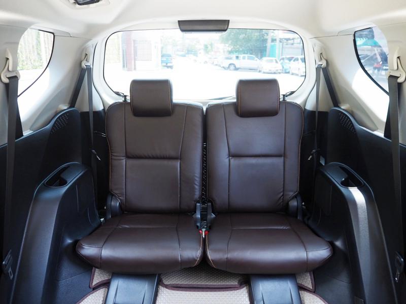 TOYOTA sienta 2017