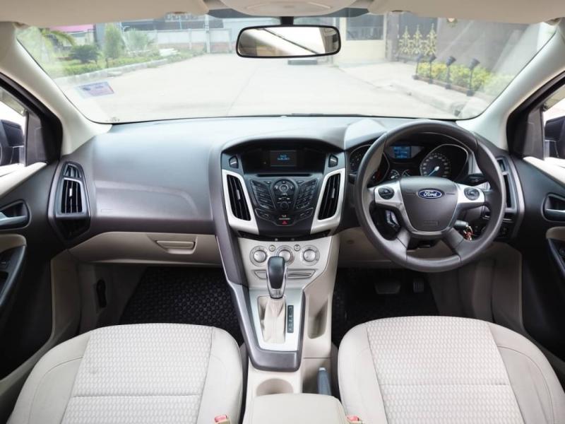 FORD FOCUS 1.6 TREND 2012