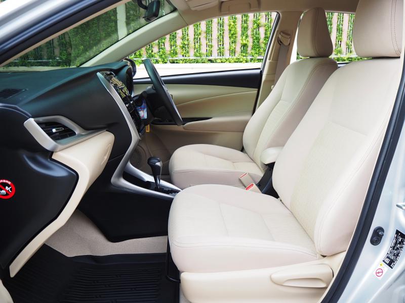 TOYOTA yaris 2018