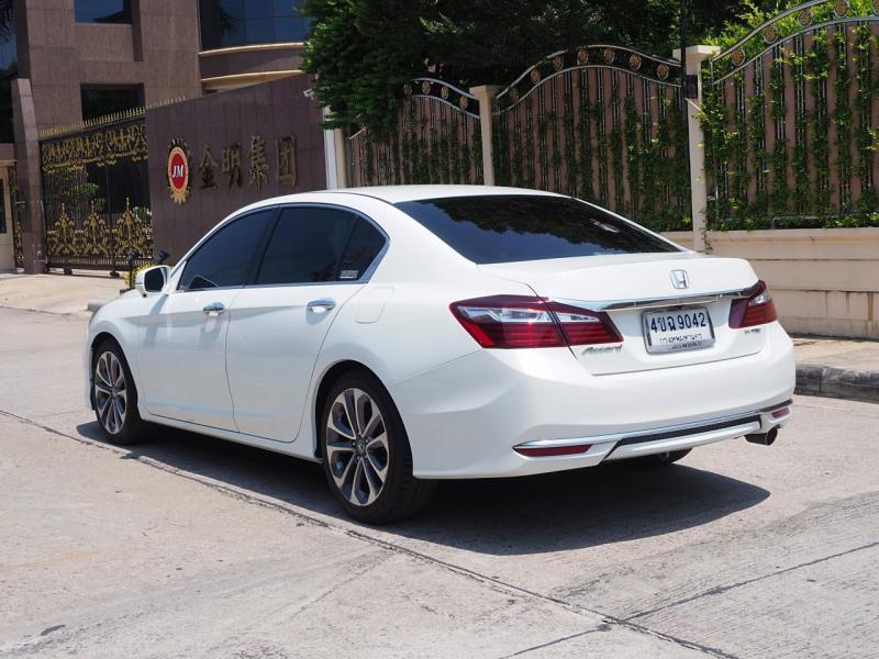 HONDA ACCORD  2016