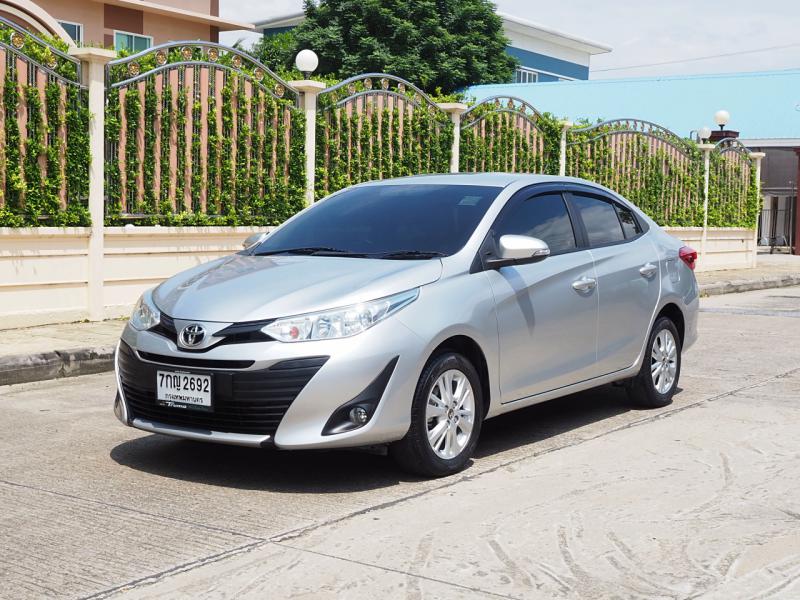 TOYOTA YARIS ATIV 2018