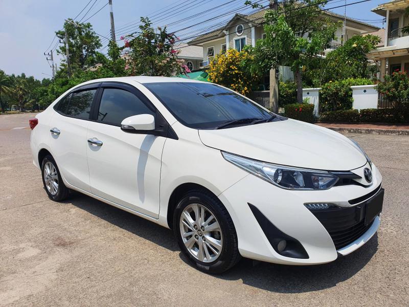 TOYOTA ํYaris Ativ 2017
