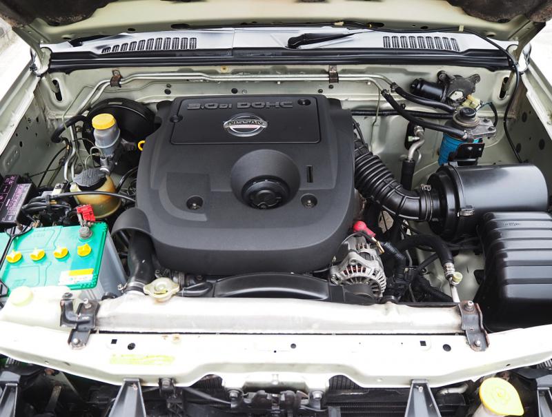 NISSAN FRONTIER 2003