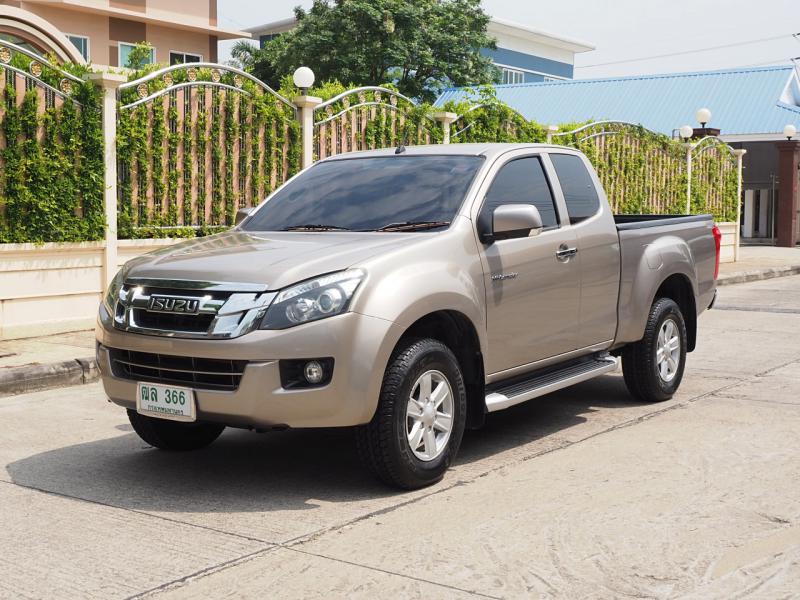 ISUZU D-MAX 2013