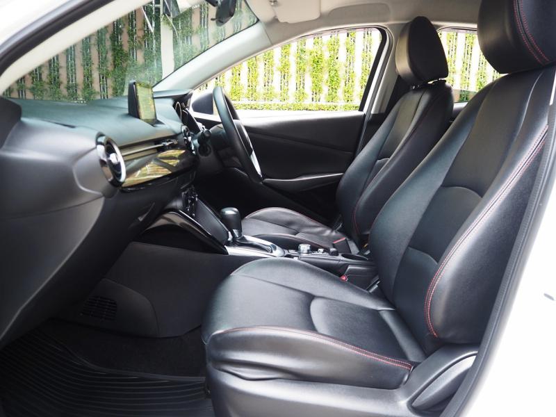 MAZDA 2 2017