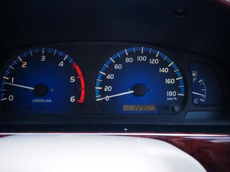 TOYOTA SPORT CRUISER 2004