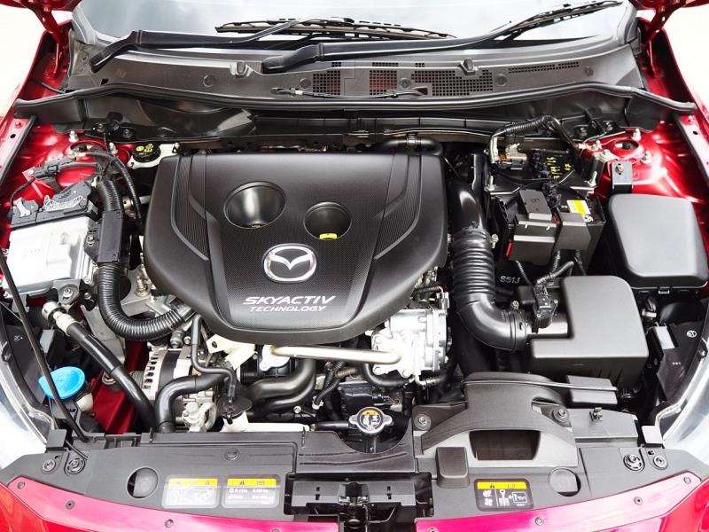 MAZDA 2 2016