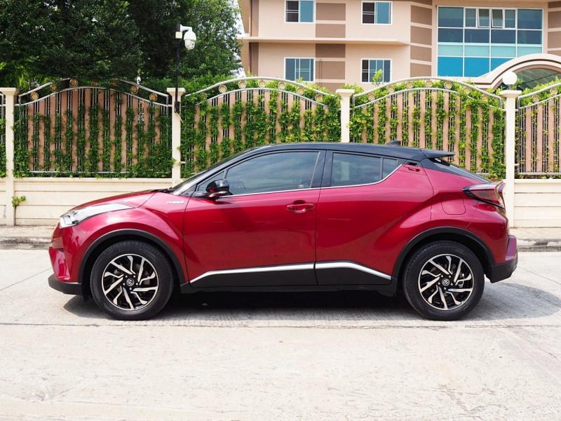 TOYOTA C-HR 2018