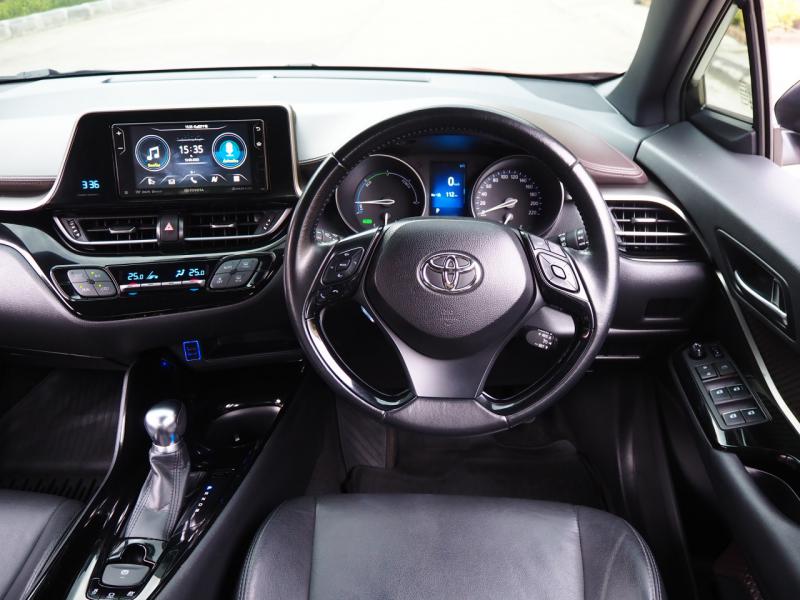 TOYOTA C-HR 2018