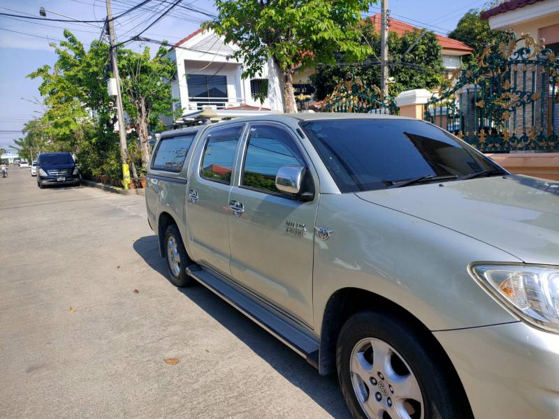 TOYOTA HILUX VIGO 4 Door 2011