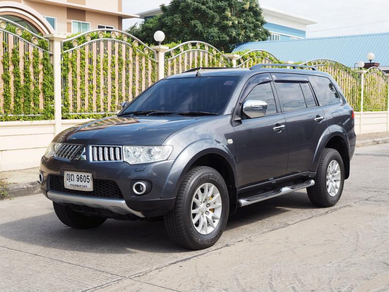 MITSUBISHI PAJERO SPORT 2011