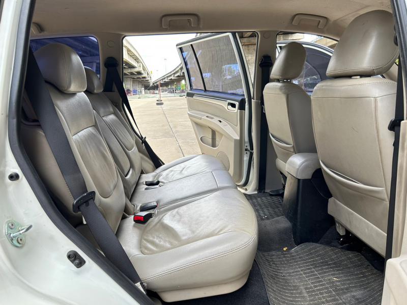 MITSUBISHI Pajero Sport 2011