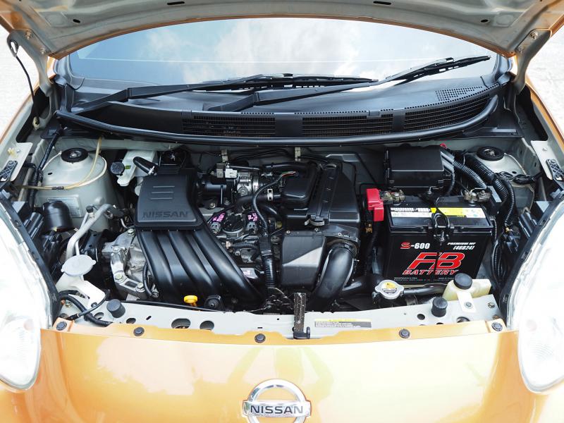 NISSAN MARCH 2010