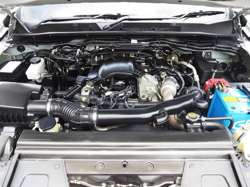 NISSAN NAVARA 2016