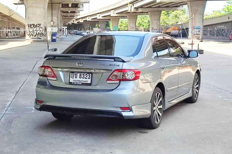TOYOTA ALTIS 2011