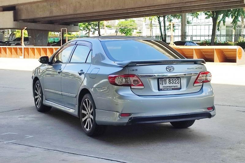 TOYOTA ALTIS 2011