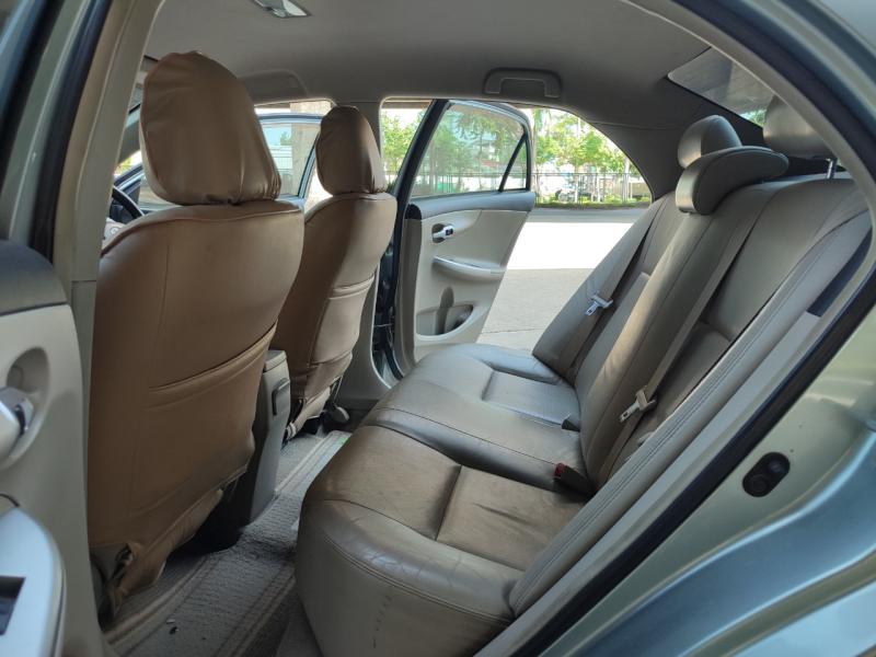 TOYOTA ALTIS 2011