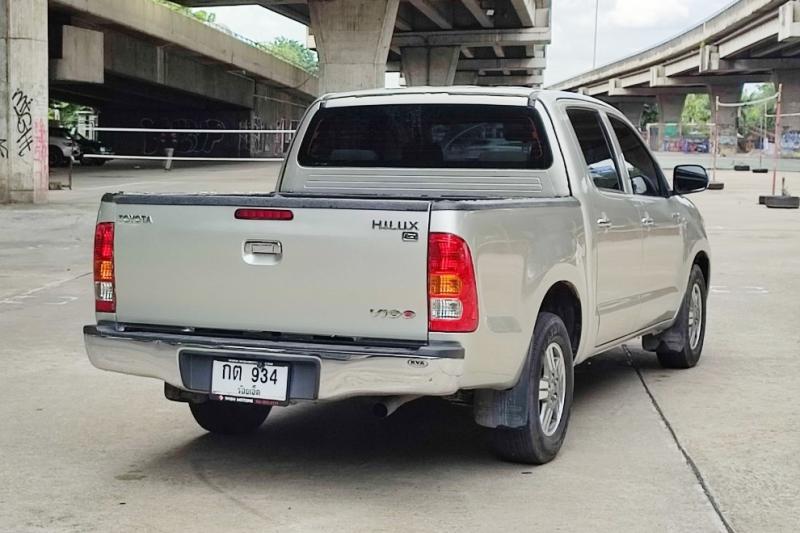 TOYOTA Hilux VIGO 2006