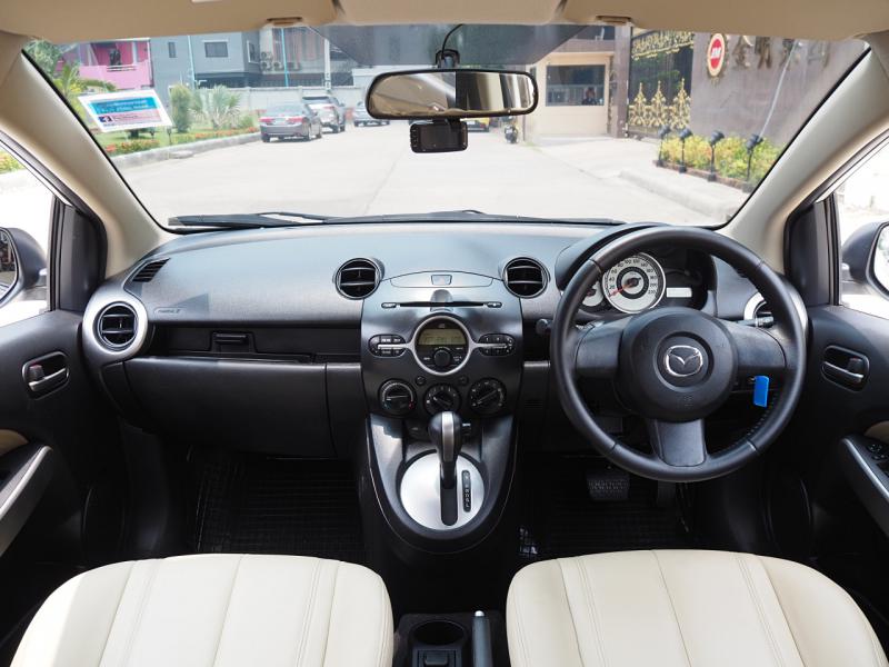 MAZDA MAZDA2 2011