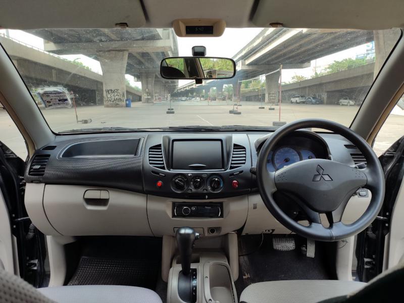 MITSUBISHI Triton 2006