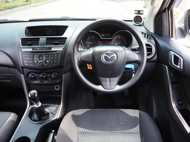 MAZDA BT-50 2016