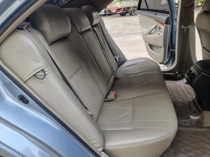 TOYOTA CAMRY 2011