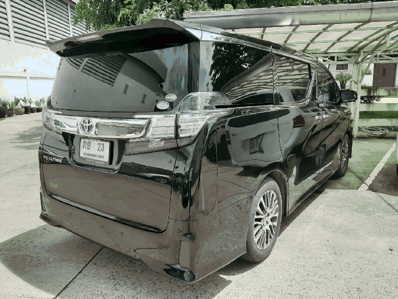 TOYOTA VELLFIRE 2015