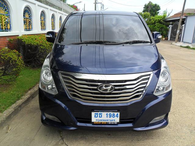 HYUNDAI H1 2009