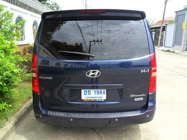 HYUNDAI H1 2009