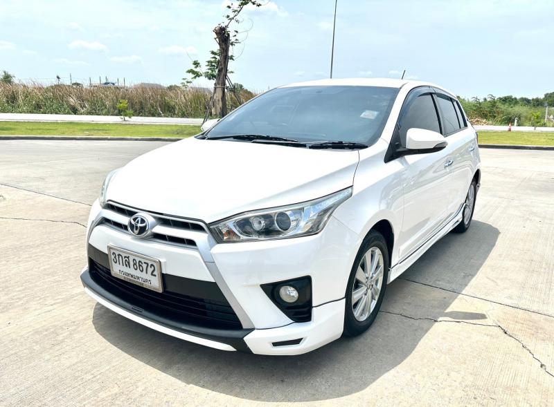 TOYOTA Yaris 1.2G 2015