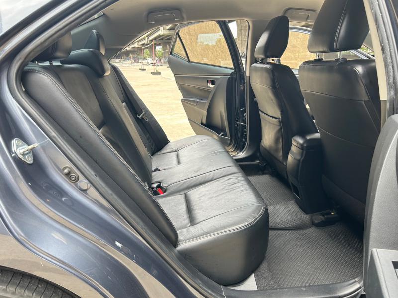 TOYOTA ALTIS 2015