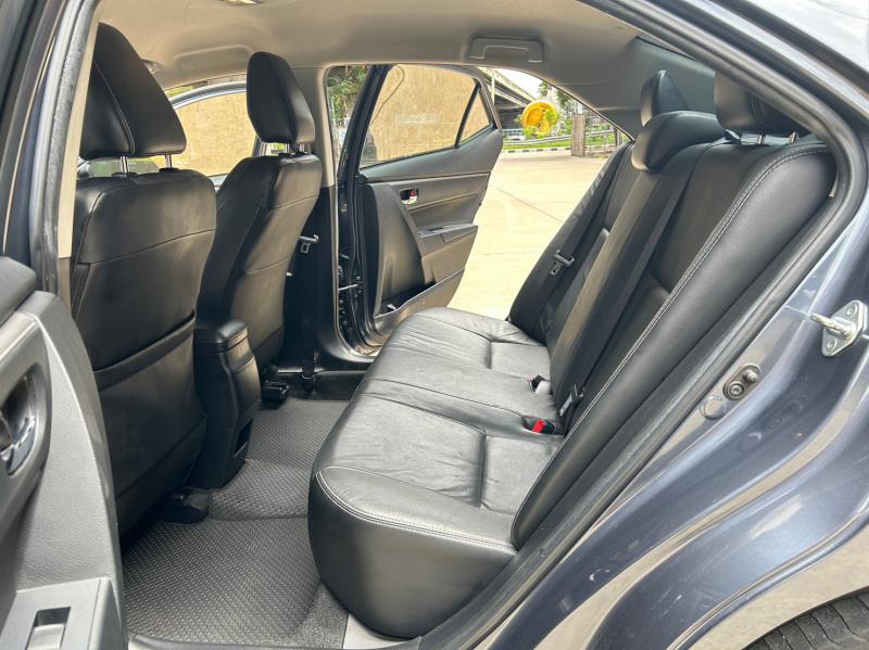 TOYOTA ALTIS 2015