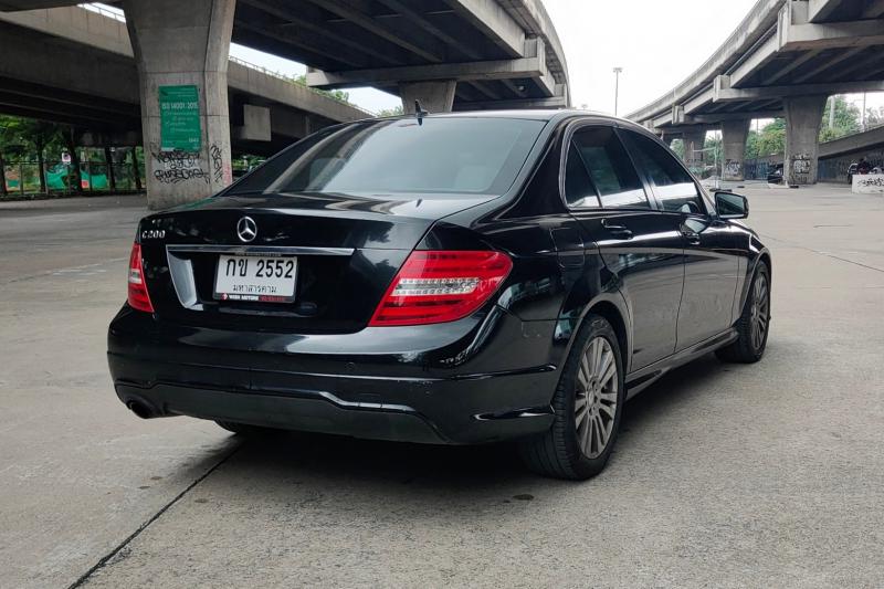 BENZ C200 2013