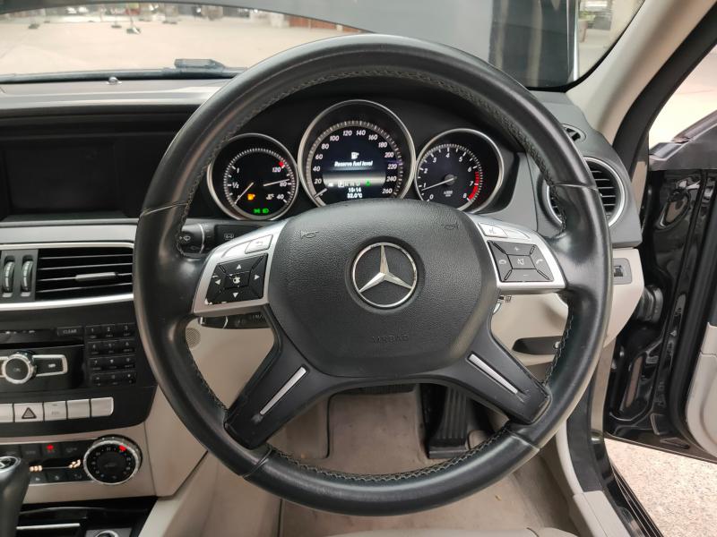 BENZ C200 2013