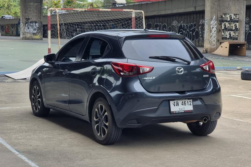 MAZDA 2 2015