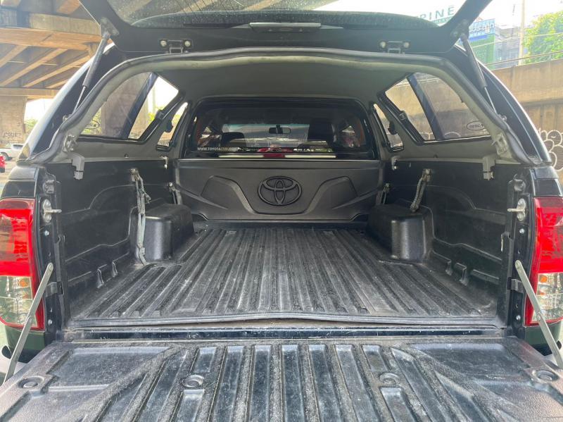 TOYOTA Hilux REVO 2018