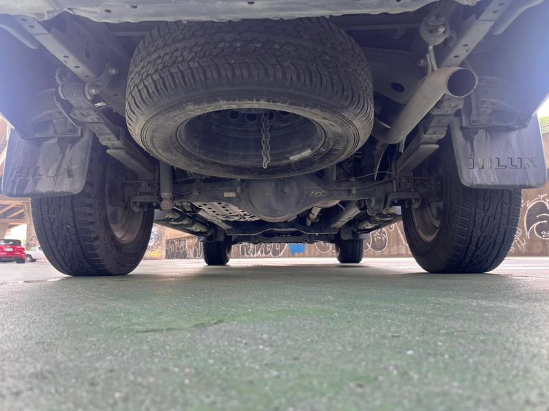 TOYOTA Hilux REVO 2018