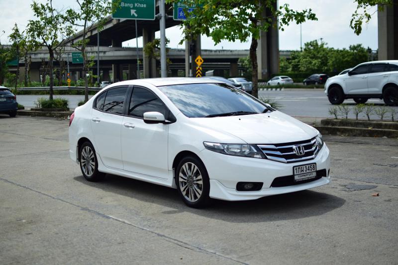 HONDA SV 2013