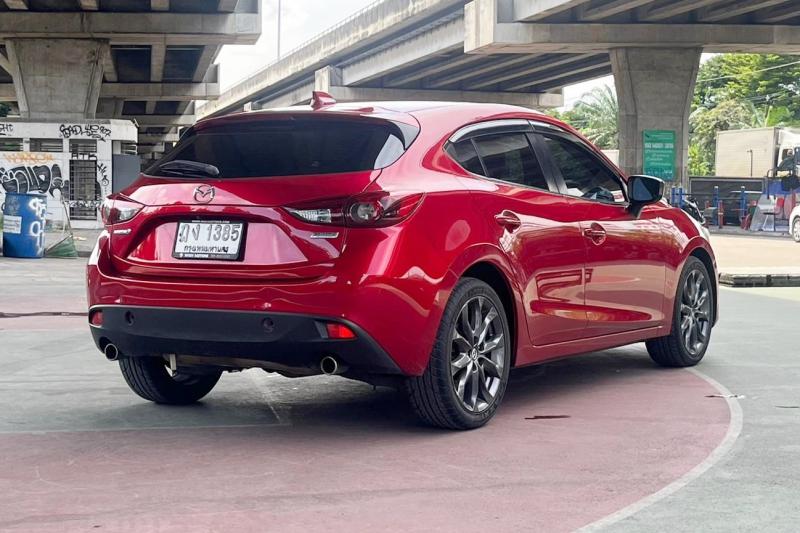 MAZDA 3 2016