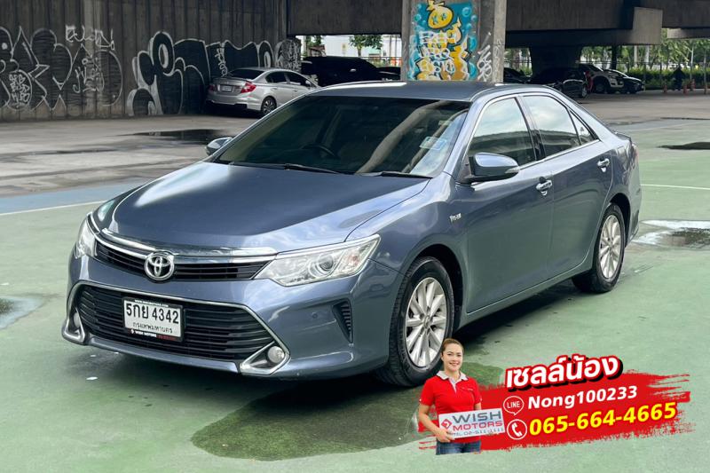 TOYOTA Camry 2017