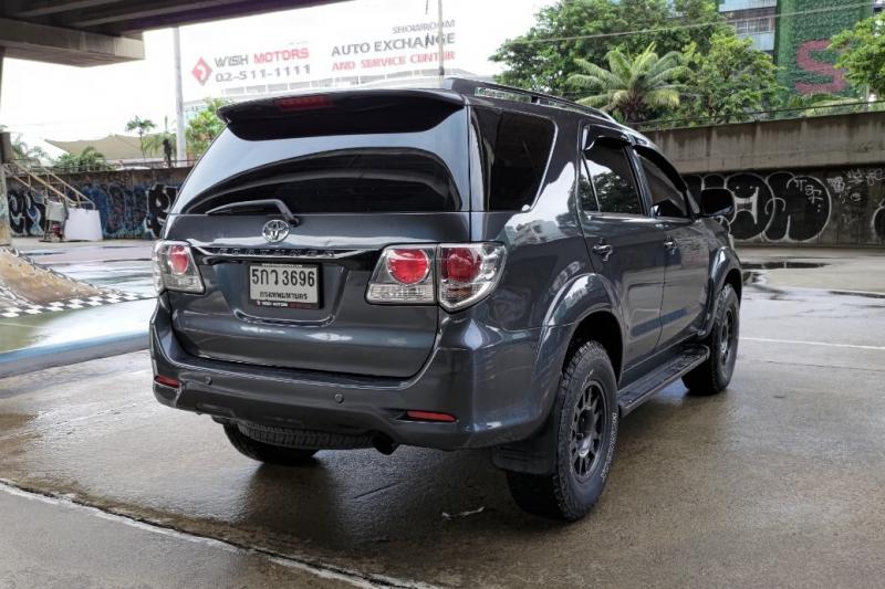 TOYOTA Fortuner 2006