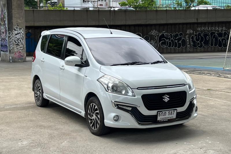 SUZUKI Ertiga 2016