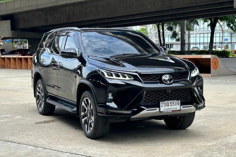 TOYOTA FORTUNER 2021