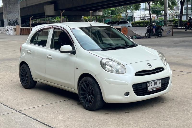 NISSAN MARCH 2011